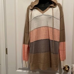 Color block knit hoodie